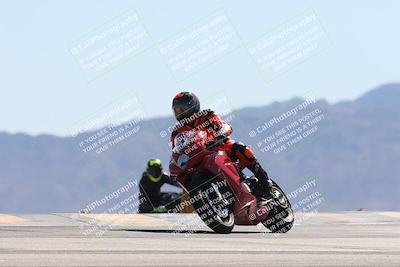 media/Oct-13-2025-Moto Forza (Mon) [[a66d839500]]/3-B Group/Session 4 (Turn 9)/